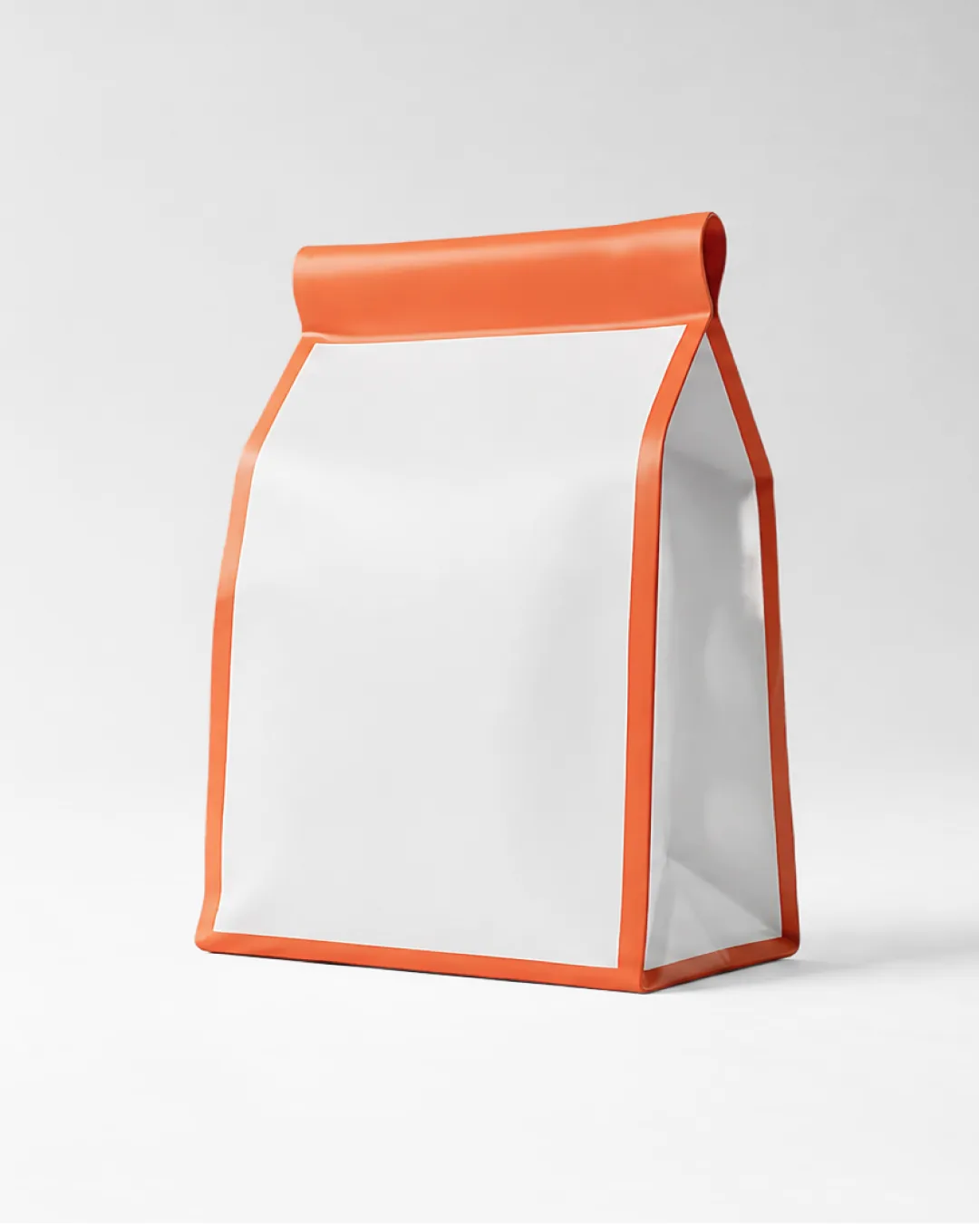 Flat bottom pouches